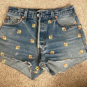 Redone / Levi’s flower Jean shorts